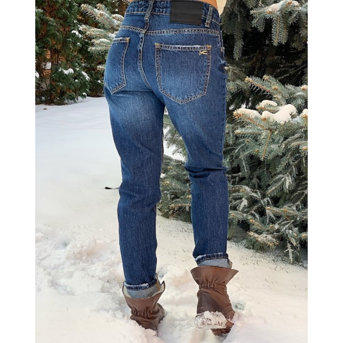 Модні жіночі джинси 3579